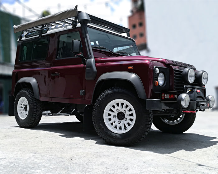 The 2015 Land Rover Defender 90